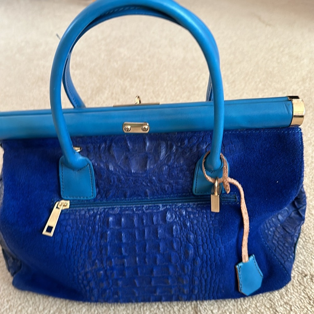 Handbag - Picture 3 of 5